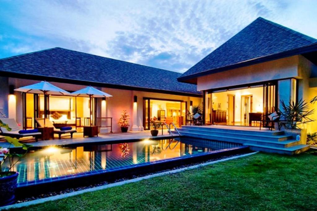 Villa Suksan Rawai Esterno foto